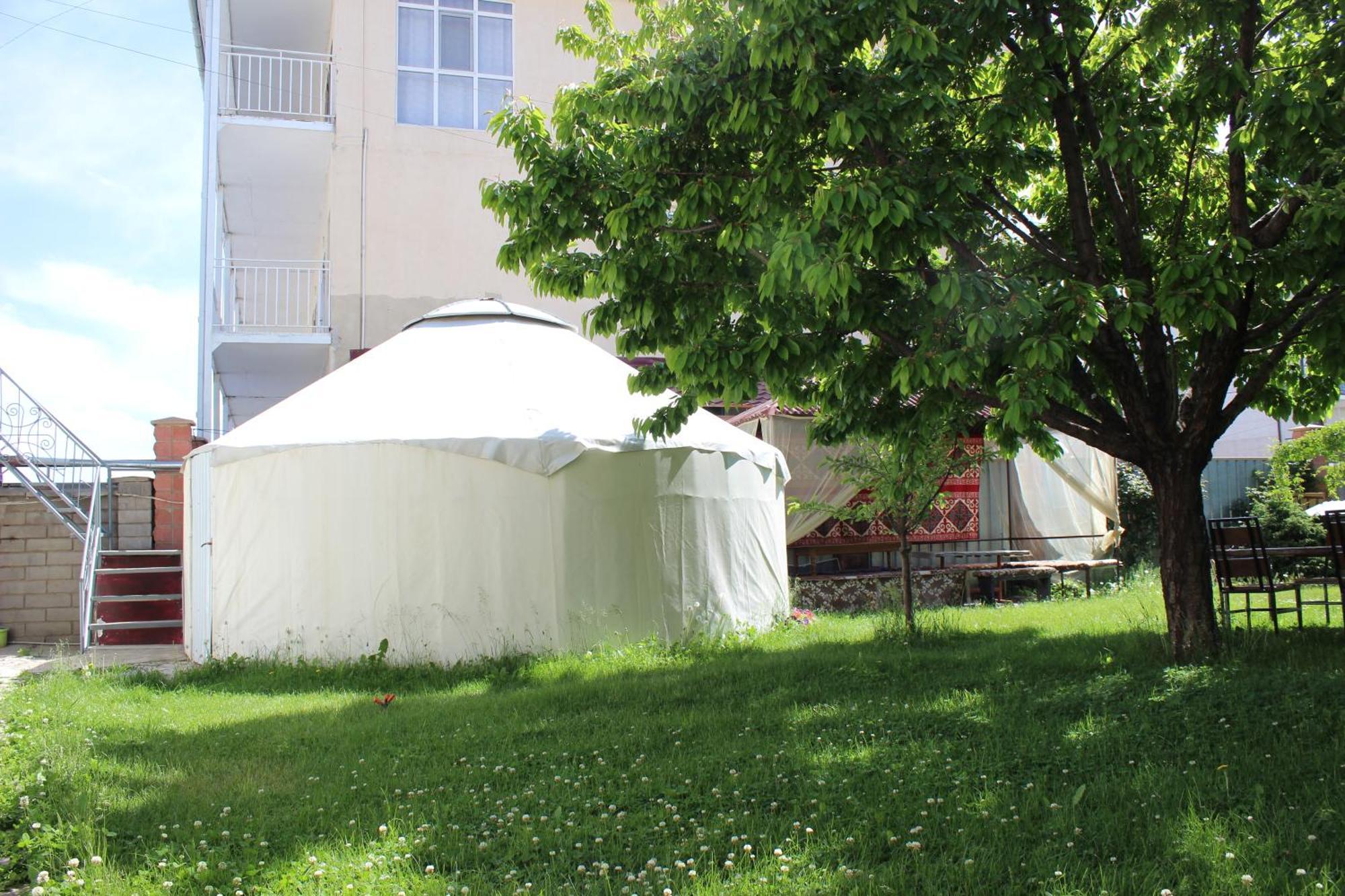 Wings Art Hotel Cholpon-Ata Exterior foto